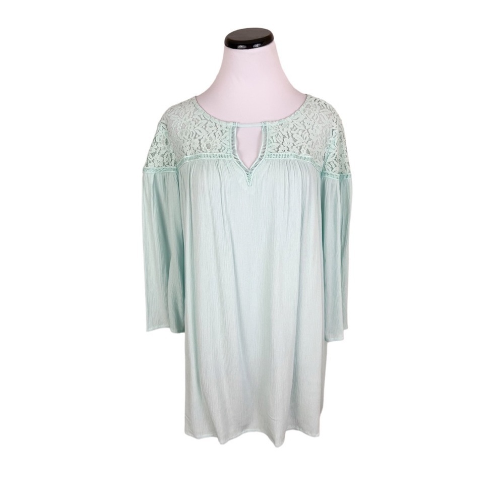 NWT Westport Dressbarn Sheer Lace Detail Keyhole 3/4 Length Sleeve Blouse Top 1X